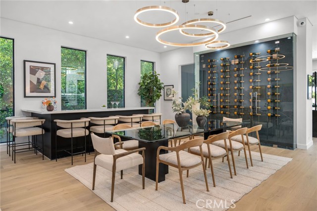 15231 Greenleaf Street, Sherman Oaks CA: https://media.crmls.org/medias/bc8647ab-a7cf-47c6-a48a-b61ee5101bd4.jpg