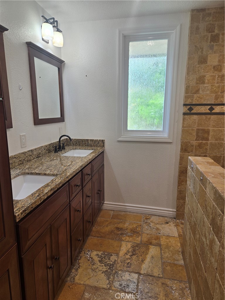 MLS #IV25231790 image #23