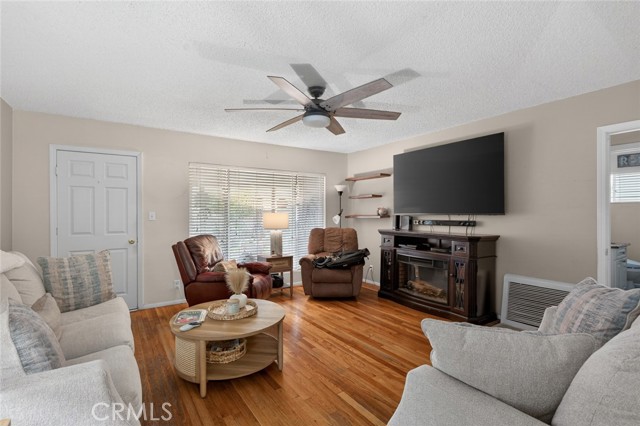 Detail Gallery Image 14 of 51 For 1057 S 5th, Montebello,  CA 90640 - 3 Beds | 1 Baths