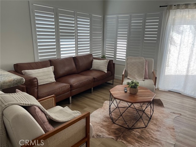 Image 6 of 0 For 3953 Humboldt Drive