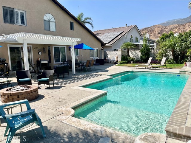 Detail Gallery Image 3 of 35 For 5537 Western Ave, San Bernardino,  CA 92407 - 5 Beds | 3 Baths
