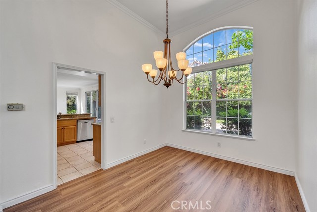 Detail Gallery Image 8 of 33 For 2357 Laurelwood Dr, Thousand Oaks,  CA 91362 - 4 Beds | 3 Baths
