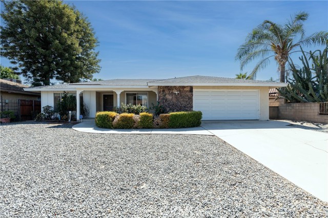 Detail Gallery Image 7 of 37 For 41803 Shady Ln, Hemet,  CA 92544 - 3 Beds | 2 Baths