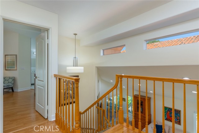 15535 Mallory Court, Moorpark CA: https://media.crmls.org/medias/bc8a19ea-6da5-44ea-9bfd-dabfe39d8321.jpg