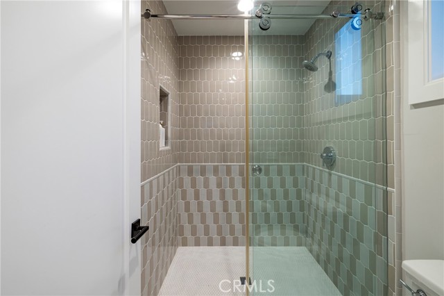 1515 E Ocean Boulevard, Newport Beach CA: https://media.crmls.org/medias/bc8a5d83-4455-4965-9ccb-9c5916c98631.jpg