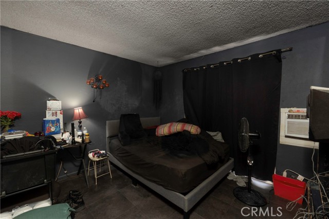 Image 10 of 21 For 4760 Crest Avenue