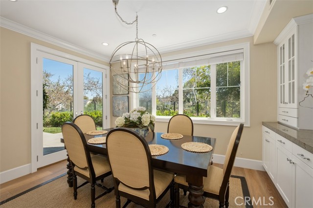 4 Summer House Lane, Newport Beach CA: https://media.crmls.org/medias/bc8b6105-fb6a-4d30-adfd-8f3cf0850e9c.jpg