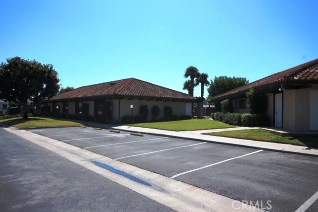 Detail Gallery Image 25 of 27 For 18601 Newland St #97,  Huntington Beach,  CA 92646 - 3 Beds | 2 Baths