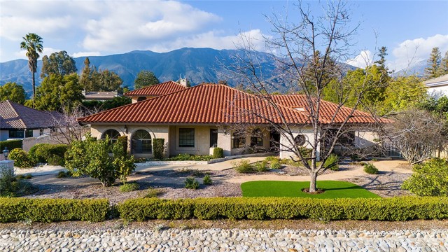 Detail Gallery Image 1 of 53 For 831 Pomello Dr, Claremont,  CA 91711 - 5 Beds | 4 Baths