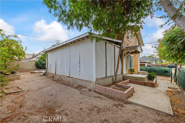 Detail Gallery Image 23 of 36 For 410 W 5th St, Corona,  CA 92882 - 3 Beds | 1 Baths