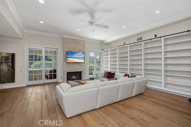 Detail Gallery Image 8 of 35 For 5562 via Portora a,  Laguna Woods,  CA 92637 - 2 Beds | 2 Baths