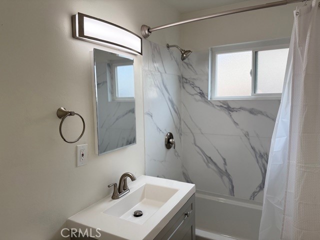 Image 18 of 23 For 685 Vista Chino  6