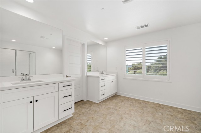 Detail Gallery Image 36 of 72 For 34171 Willow Stone St, Murrieta,  CA 92563 - 5 Beds | 3 Baths