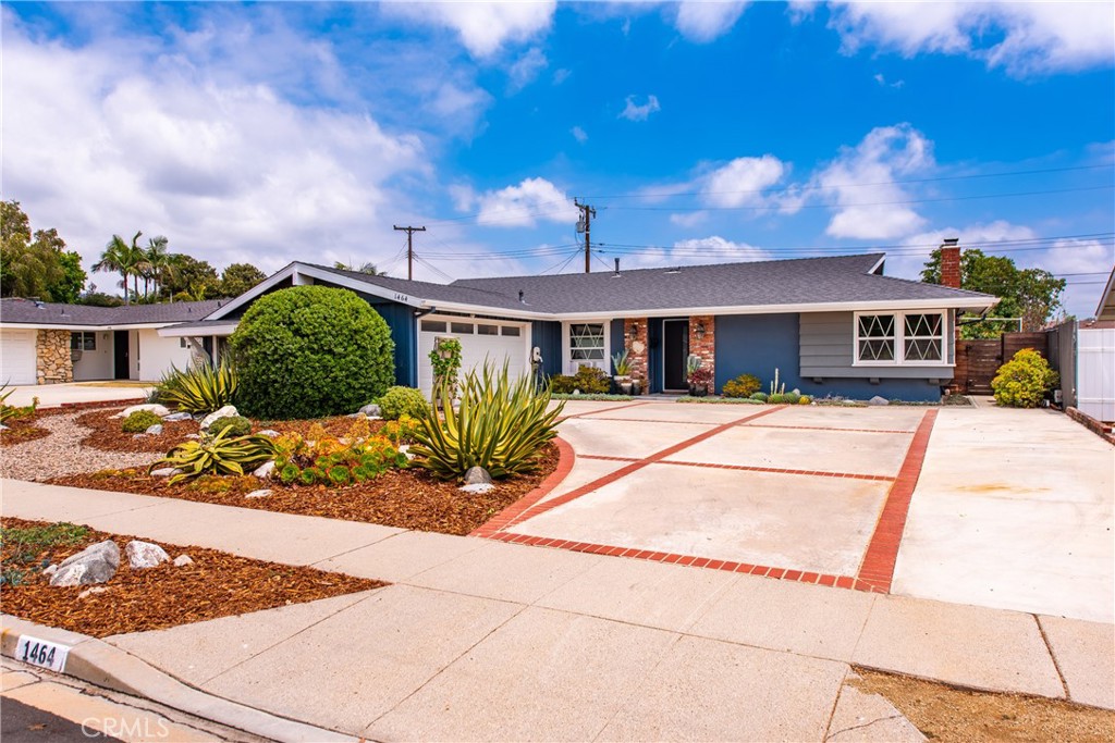 1464 Bedford