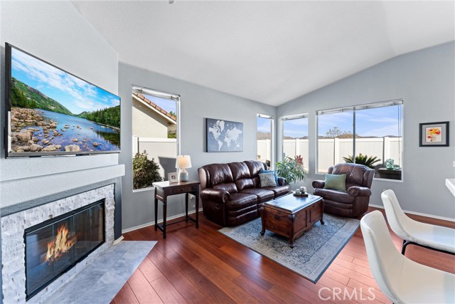 Detail Gallery Image 13 of 43 For 13700 Basswood Dr, Corona,  CA 92883 - 3 Beds | 2 Baths