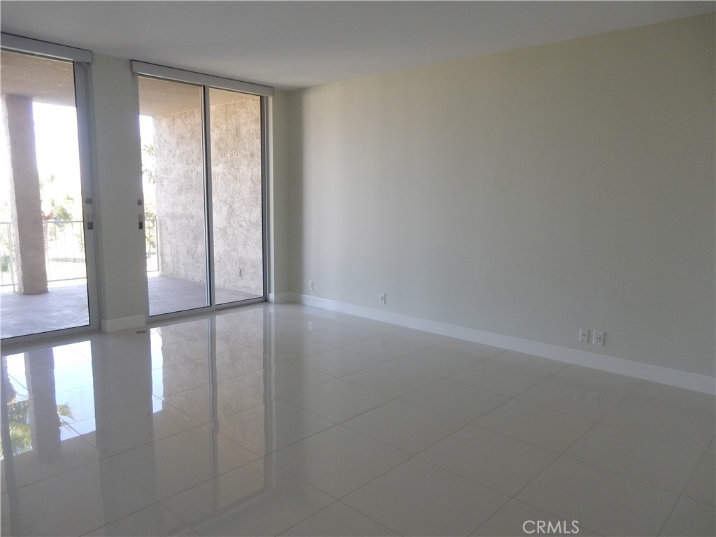 MLS #IV25221663 image #12