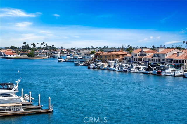 Detail Gallery Image 6 of 47 For 16291 Countess Dr #306,  Huntington Beach,  CA 92649 - 2 Beds | 2 Baths