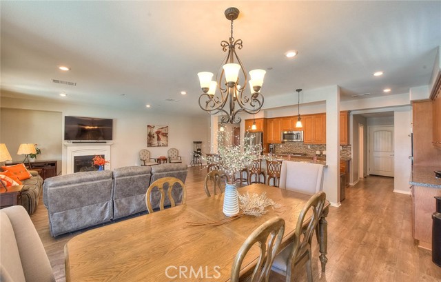 Image 20 of 67 For 14861 Henry Street