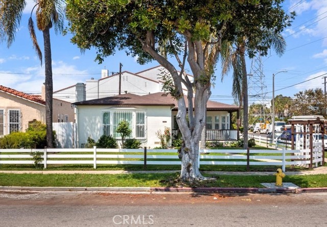 Detail Gallery Image 30 of 30 For 9801 S Hobart Bld, Los Angeles,  CA 90047 - 3 Beds | 2 Baths