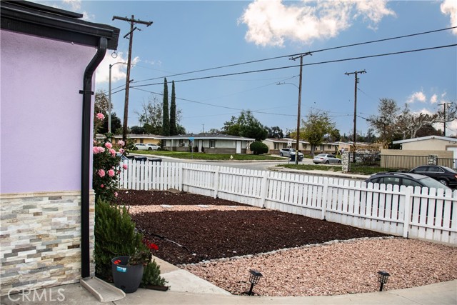 Detail Gallery Image 34 of 36 For 838 W Brockton, Redlands,  CA 92374 - 3 Beds | 1/1 Baths