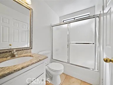 https://media.crmls.org/medias/bc934781-72d2-4d6b-ac8d-0f68412b00eb.jpg?preset=X-Large