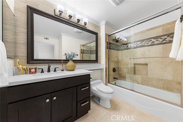 2712 N Roxbury Street, Orange CA: https://media.crmls.org/medias/bc938bb5-aa10-485b-bd02-86dd706313e6.jpg