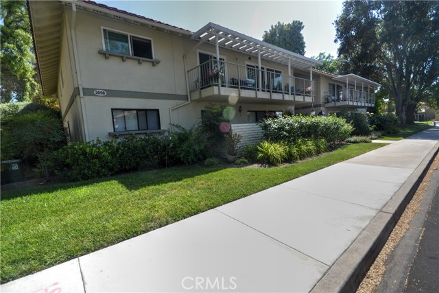 2098 Ronda Granada #B, Laguna Woods, CA 92637