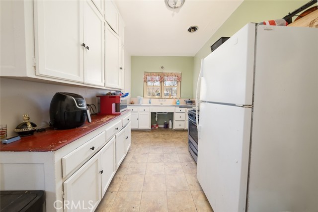 Detail Gallery Image 5 of 27 For 13391 Sage St, Trona,  CA 93562 - 2 Beds | 1 Baths