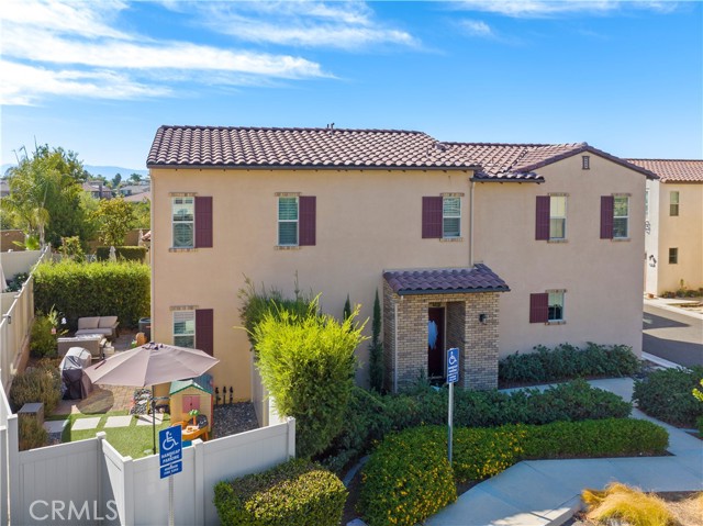 35334 Marabella Court, Winchester CA: https://media.crmls.org/medias/bc93ea41-26f3-4dae-9dea-6fdcf919e591.jpg