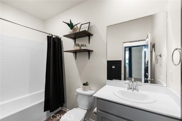 Detail Gallery Image 11 of 25 For 29140 Gardenia, Lake Elsinore,  CA 92530 - 4 Beds | 3/1 Baths