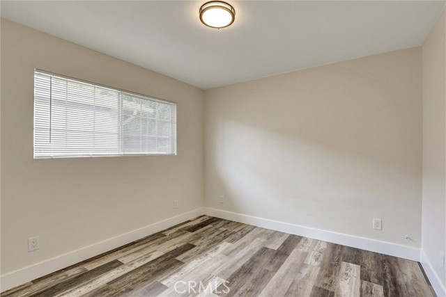 402 E Glendale Drive, Orange CA: https://media.crmls.org/medias/bc9427b7-9d1f-4c4a-9ad0-49db1ed15d32.jpg