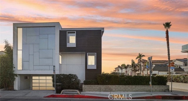 Detail Gallery Image 1 of 71 For 58 6th St, Hermosa Beach,  CA 90254 - 4 Beds | 5 Baths