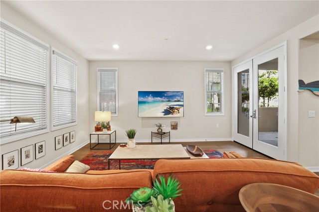 Detail Gallery Image 7 of 46 For 223 Carlow, Irvine,  CA 92618 - 1 Beds | 1/1 Baths