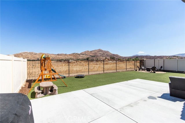 Detail Gallery Image 38 of 70 For 3194 Stargazer St, Hemet,  CA 92543 - 4 Beds | 2 Baths