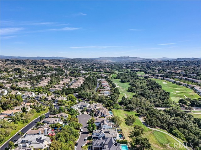 53 Augusta, Coto de Caza CA: https://media.crmls.org/medias/bc966e8d-ac2c-4428-952b-de428aa2b5ab.jpg