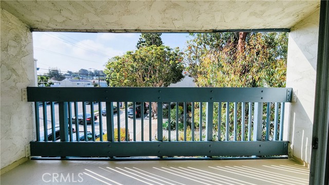 615 Prospect Avenue, Redondo Beach, California 90277, 2 Bedrooms Bedrooms, ,1 BathroomBathrooms,Residential,Sold,Prospect,PV22065210