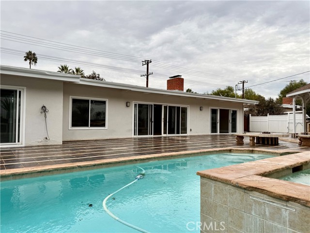 Detail Gallery Image 65 of 73 For 24204 Calvert, Woodland Hills,  CA 91367 - 6 Beds | 3 Baths