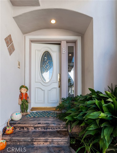 1910 Nelson Avenue, Redondo Beach, California 90278, 4 Bedrooms Bedrooms, ,3 BathroomsBathrooms,Residential,Sold,Nelson,SB17243163