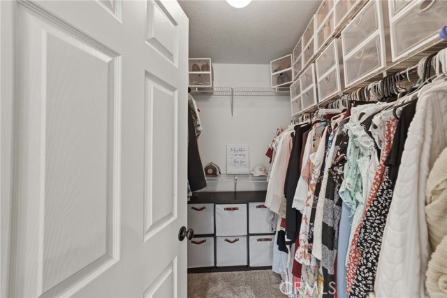 Image 30 of 54 For 16727 Lake Knoll