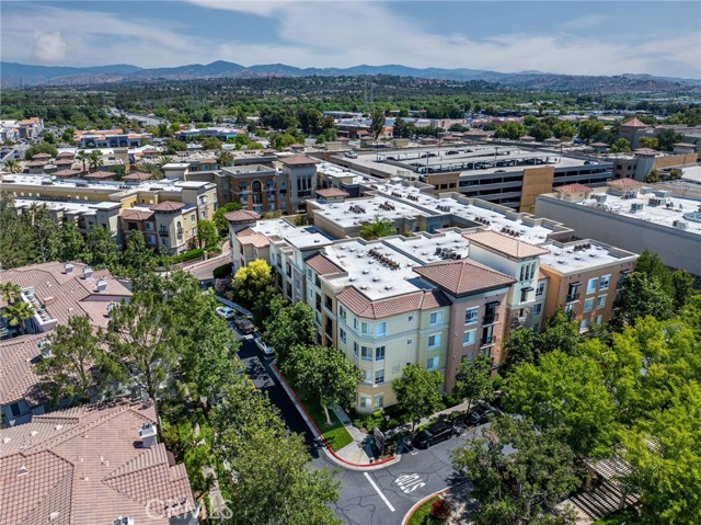 24595 Town Center Drive, Valencia CA: https://media.crmls.org/medias/bc97d98d-971e-4df5-96ae-a5a2d9bfeb68.jpg