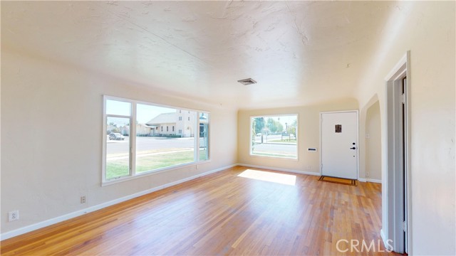 Detail Gallery Image 5 of 31 For 514 Trinity Ave, Chowchilla,  CA 93610 - 3 Beds | 2 Baths