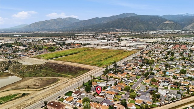 Image 32 of 35 For 4850 Vincent