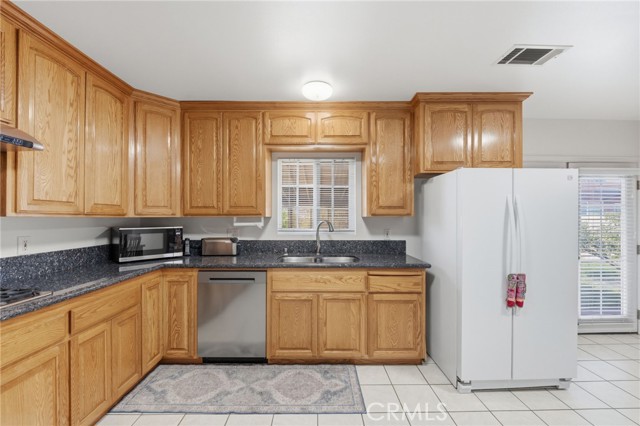 Detail Gallery Image 15 of 35 For 15223 Gridley, Norwalk,  CA 90650 - 2 Beds | 2 Baths