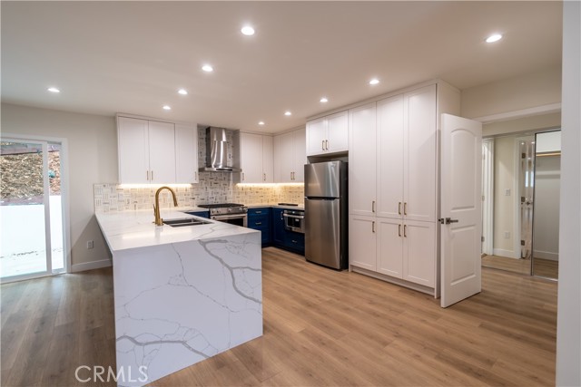 Detail Gallery Image 54 of 73 For 3362 Bellota, Los Angeles,  CA 90027 - 5 Beds | 5 Baths