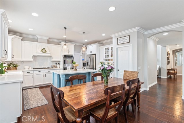 Detail Gallery Image 17 of 61 For 43993 Barletta, Temecula,  CA 92592 - 5 Beds | 3 Baths