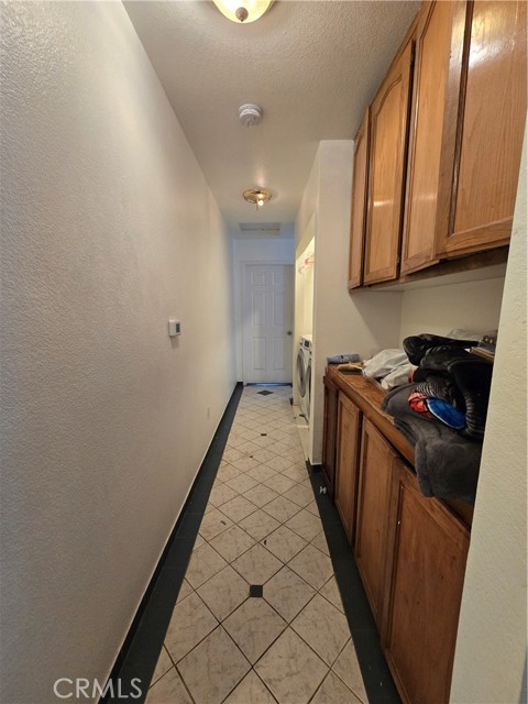 13966 Fox Street, San Fernando CA: https://media.crmls.org/medias/bc9ab795-8057-463b-978d-7d516d04021c.jpg