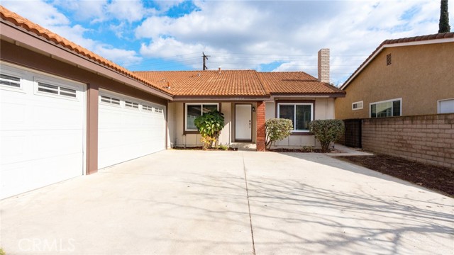1270 Glenthorpe Drive, Diamond Bar CA: https://media.crmls.org/medias/bc9ac1c1-9095-4073-b1ec-c21140f44867.jpg