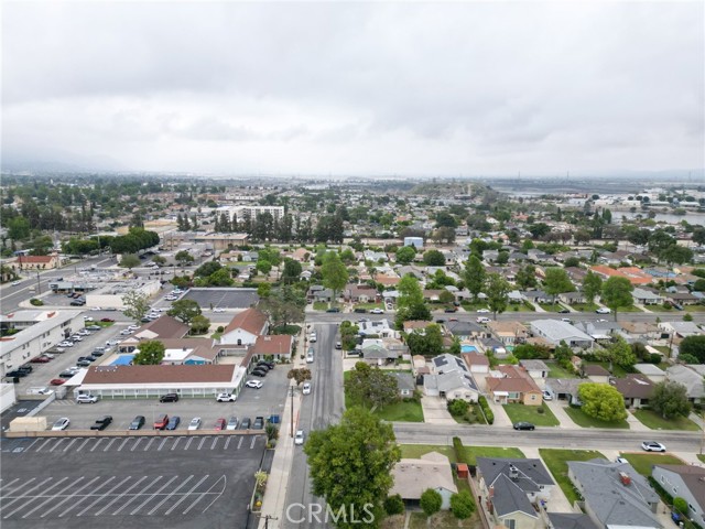 5666 Garypark Avenue, Arcadia CA: https://media.crmls.org/medias/bc9b52e3-2d69-4258-a5ef-35e5323cd163.jpg