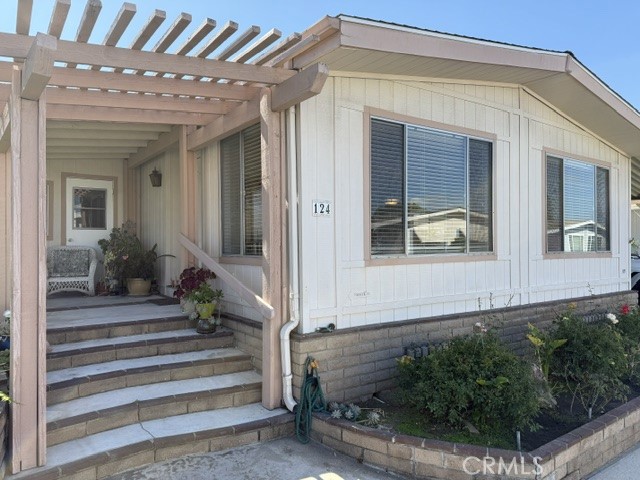 5200 Irvine Boulevard #124