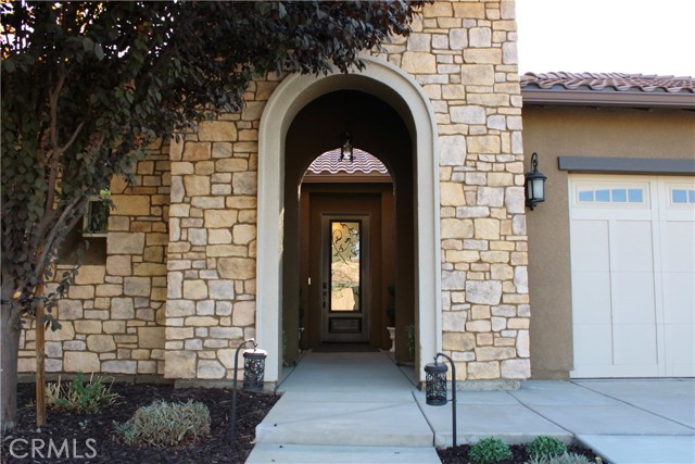 Image 3 of 44 For 2633 Silvervale Street